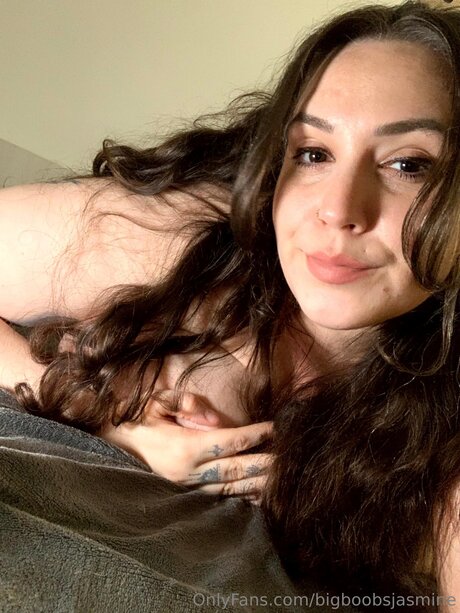 bigboobsjasmine top actress gallery