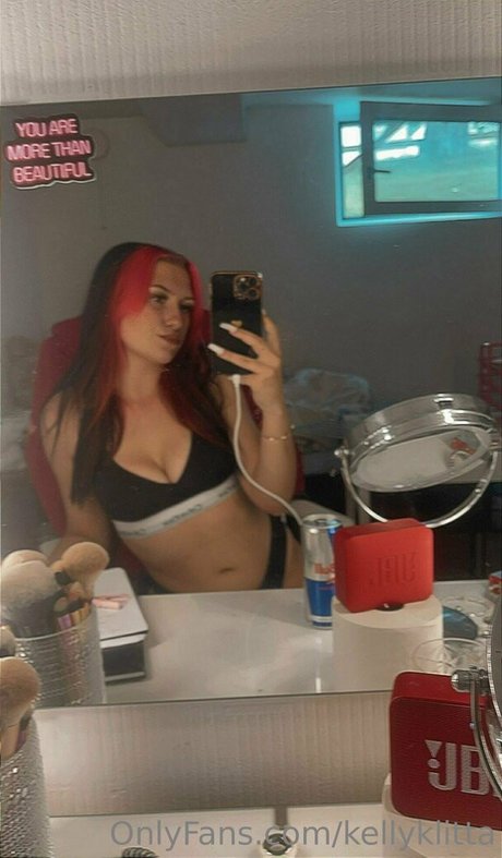 kellyklitta pornstar erotic photo