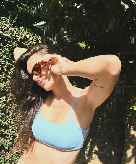 Mariana Molina star erotic image