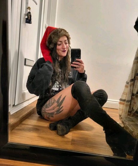 Lana Campbell model art pics