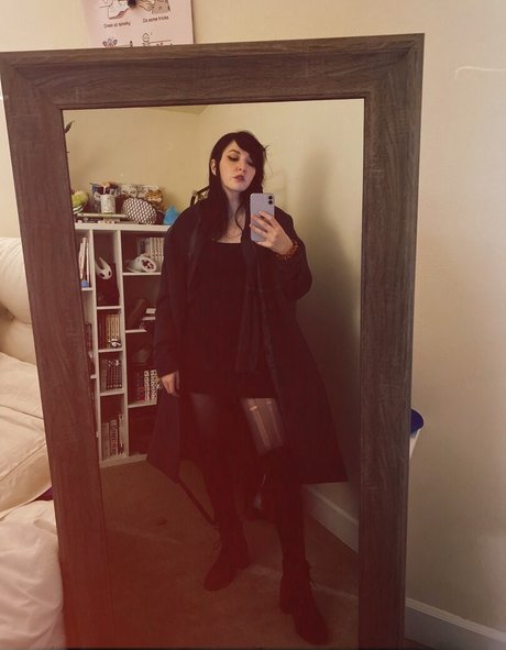 Quelaag naked model gallery