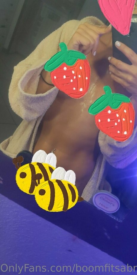 boomfitsabry model adult image