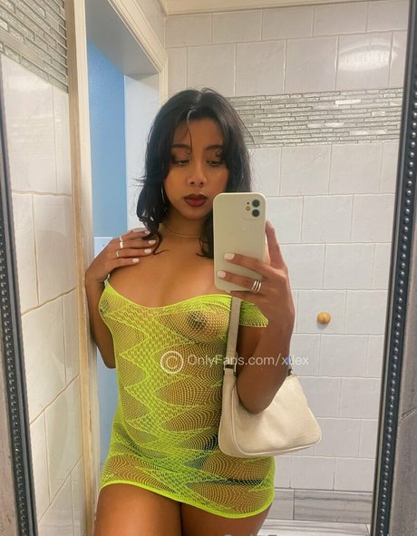 Xilex Asmr nude model galleries