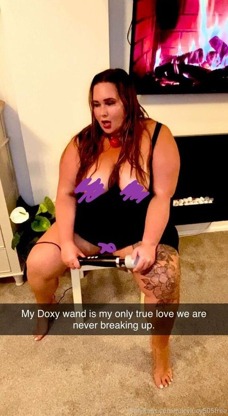 juicylucy505free nude model photo