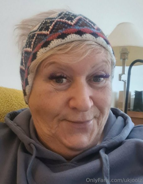 ukjoolz nudes actress photo