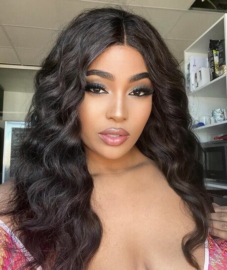 Thayana Babyy pornstar exclusive galleries