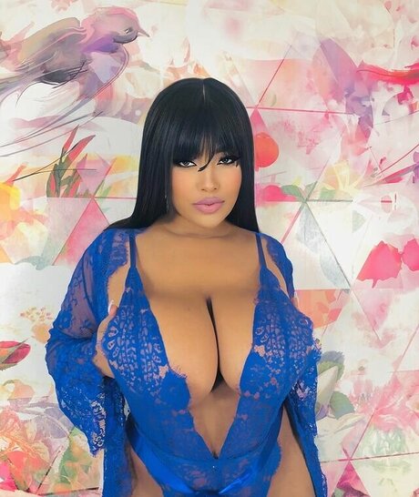 Thayana Babyy xxx star photo