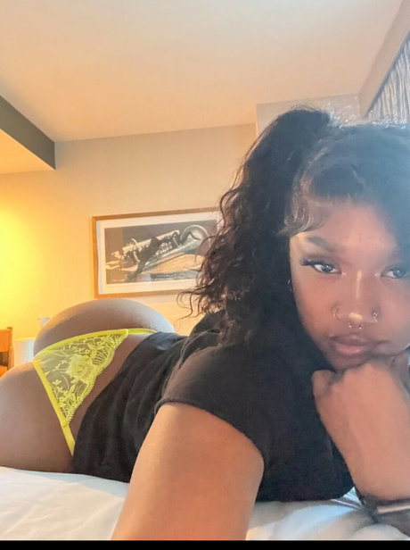 Bracefacelaii nudes pornstar archive