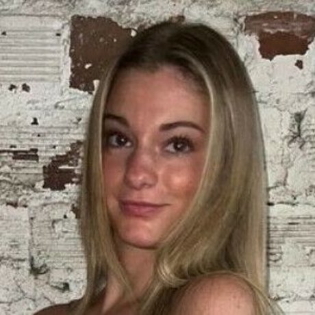 Alyssadodge pornstar pics