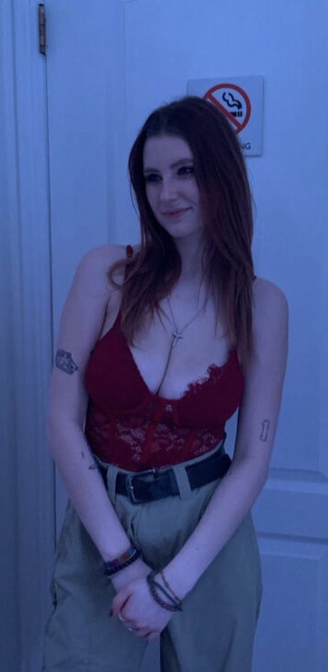 Emily Ostafew nude pornstar img