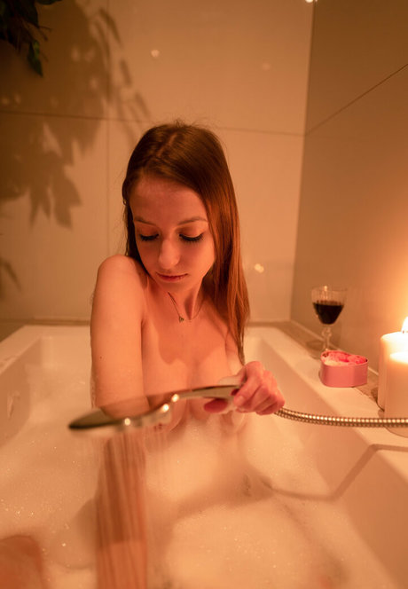 Lisadere sex model photo