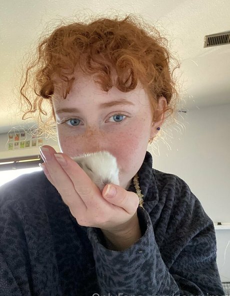 naomime star nude photos