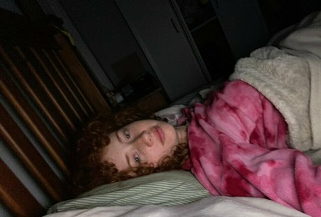 naomime nudes model picture