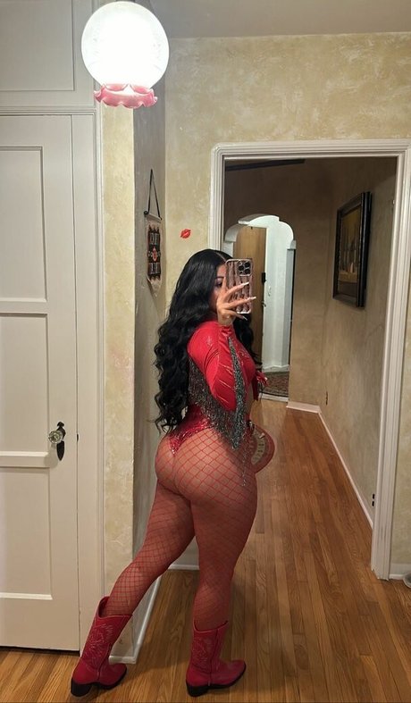 Scarlet May beautiful pornstar pic