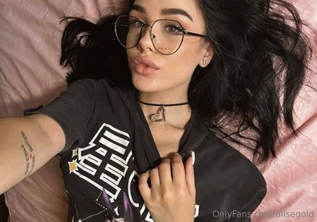 alisegold free star img