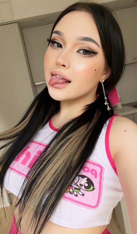 IntentlyRecent porn model img