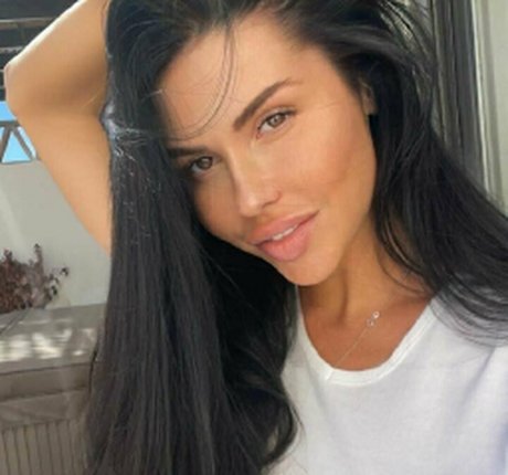 leyla night hot model galleries