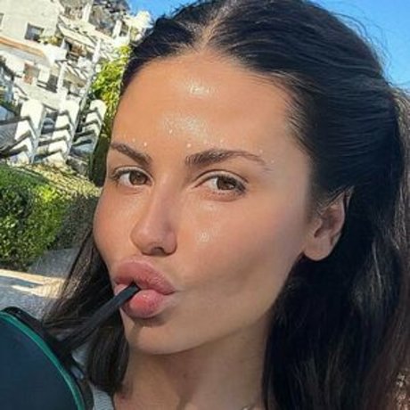 leyla night high quality actress galleries