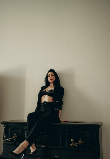 la alegriafree model perfect pictures