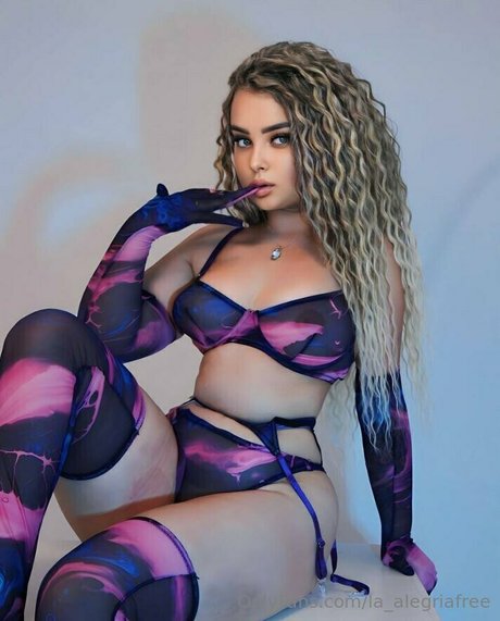 la alegriafree best actress pic