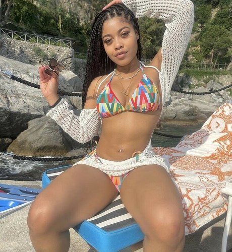 Rappers Daughters pornstar high quality archive