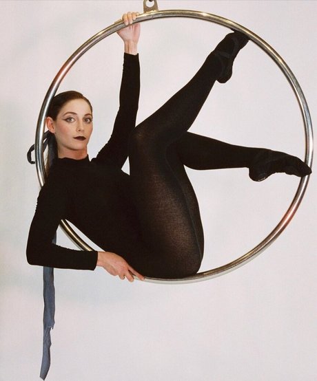 AlexandraQnin star beautiful picture