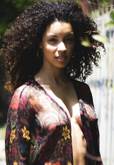 Christina Santini exclusive model pics