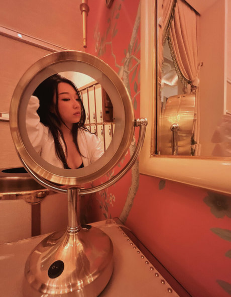 leesherfree model hd photos