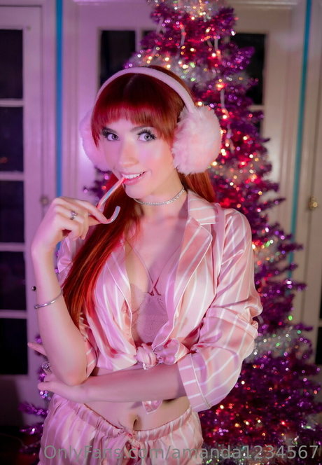 amanda1234567 porn model gallery