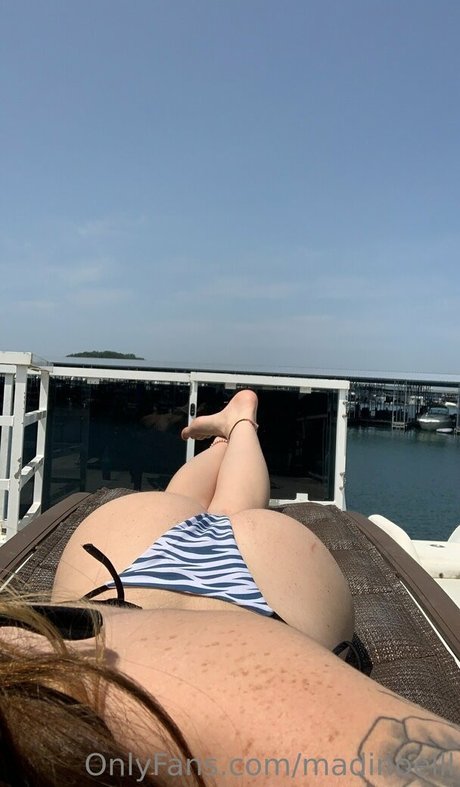 madinoelll beautiful pornstar img