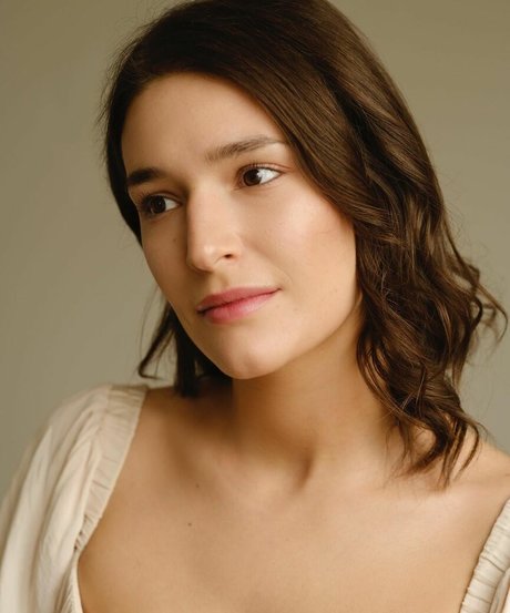 Sofya Volodchinskaya model hd pictures