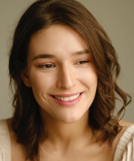 Sofya Volodchinskaya model art image