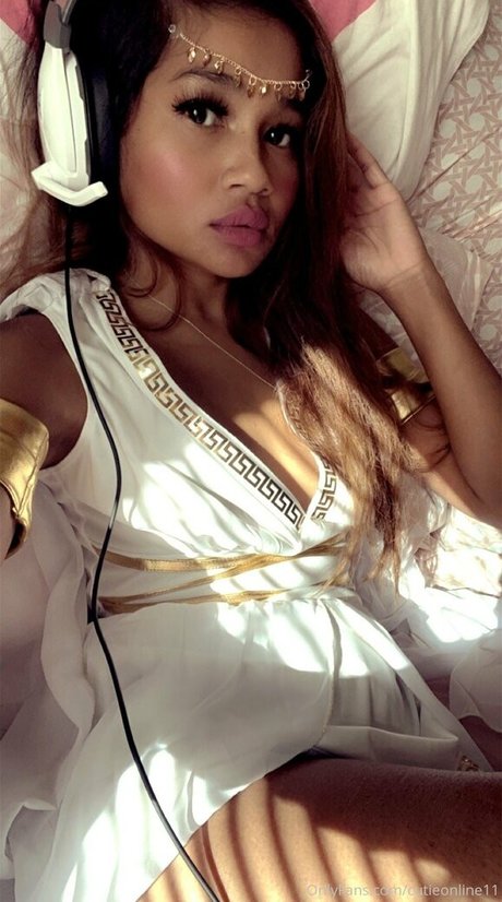 cutieonline11 pornstar free galleries