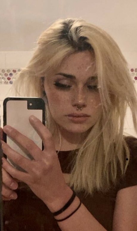 Swoyal pornstar top images