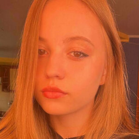 dashenka18 exclusive actress img