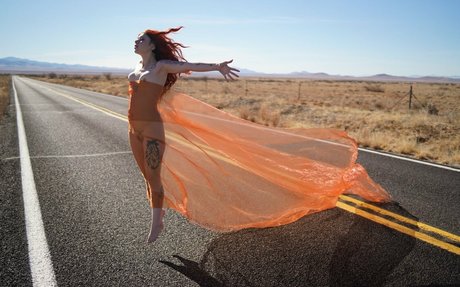 heyhilyraskye model best photos