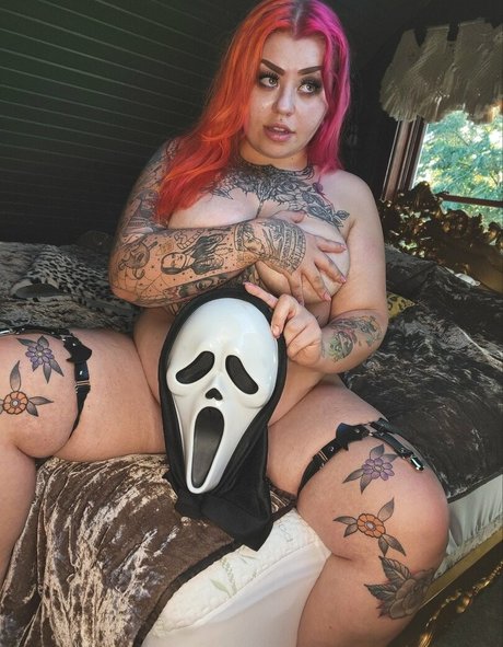 misfitxmayhem art actress pictures