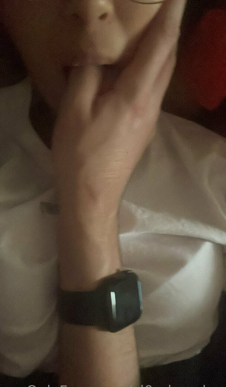 cl0udyyyday porn model img