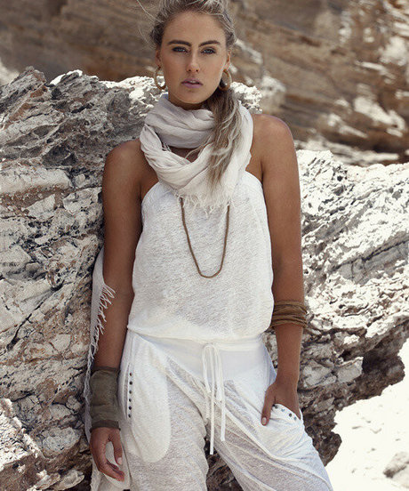 Stephanie Claire Smith naked actress picture