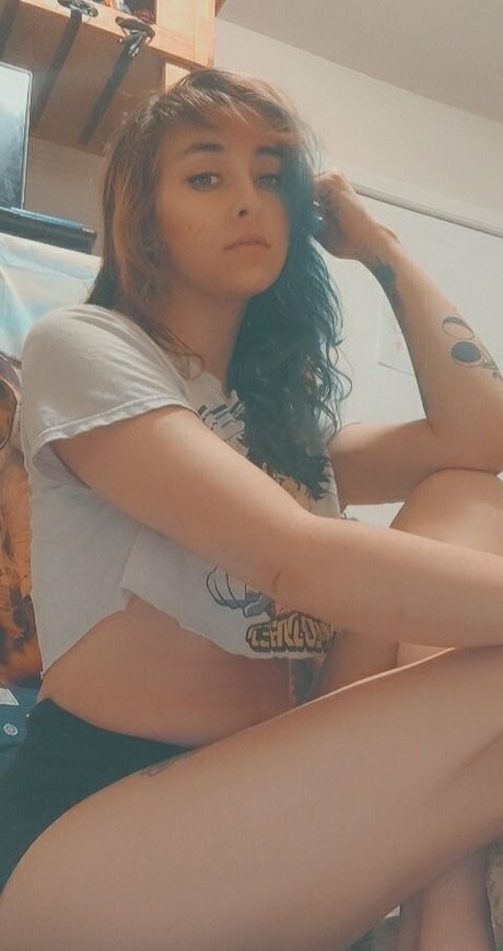 levy2679 model hd pic