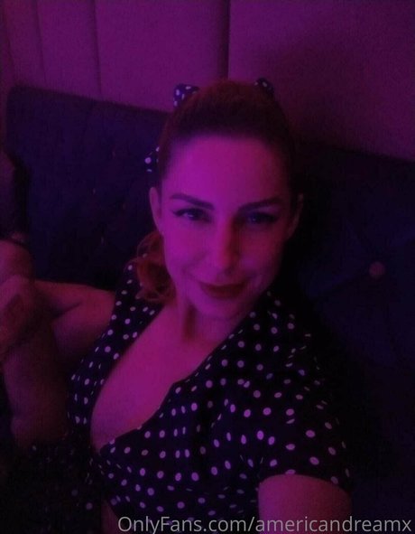 arielrhoades high quality actress pic