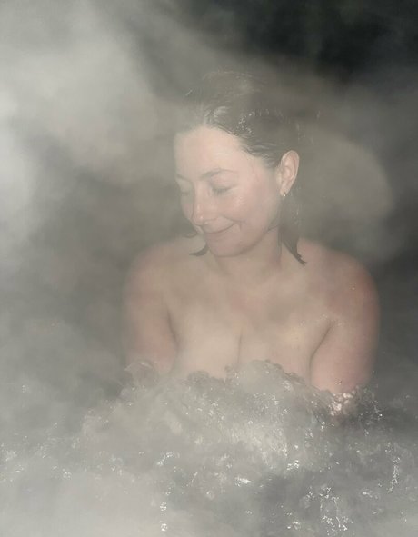 slice of salami_ top model pictures