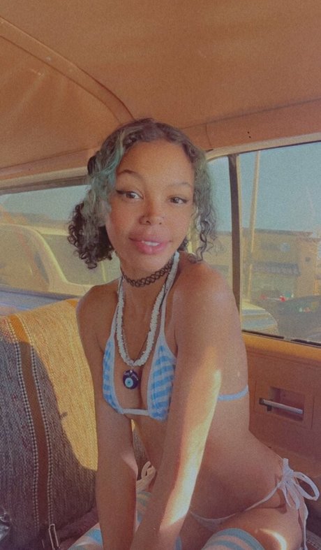 Littlemads003 erotic model archive