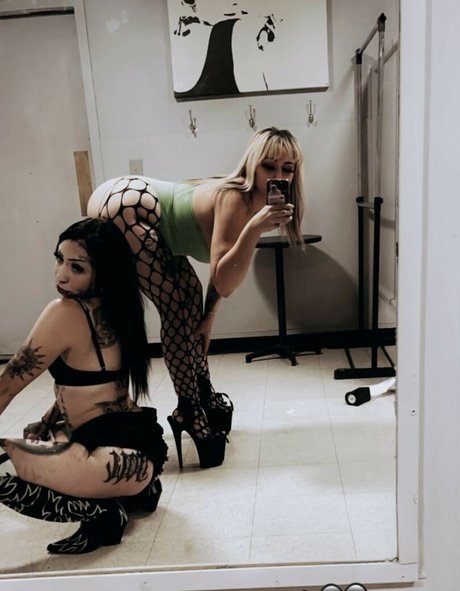 Bubble Bella perfect model picture