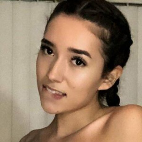 Samslayres pretty pornstar pic