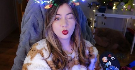 Symbalily pornstar nudes picture