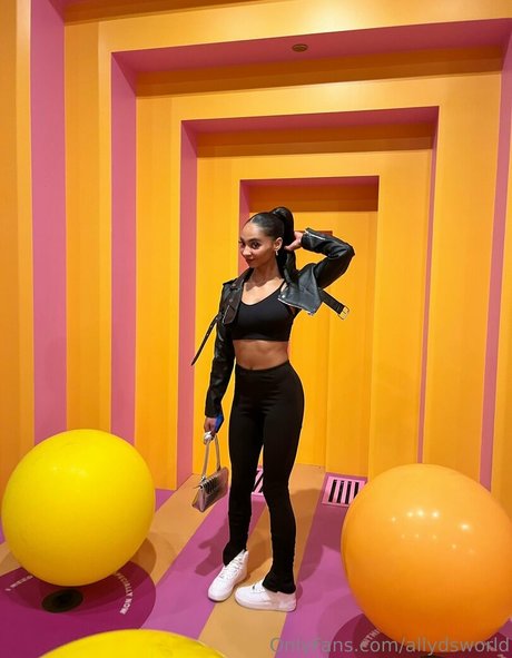 allydsworld star sex picture