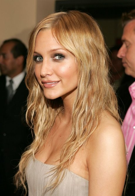 Ashlee Simpson Ross star porn img