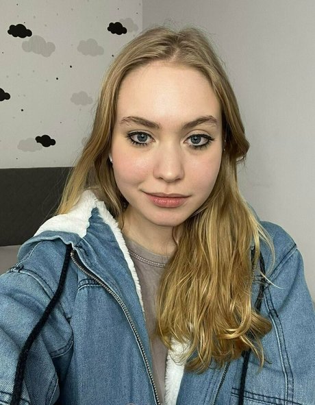 BrandyHelga model free galleries