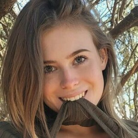 Micronips best actress photos